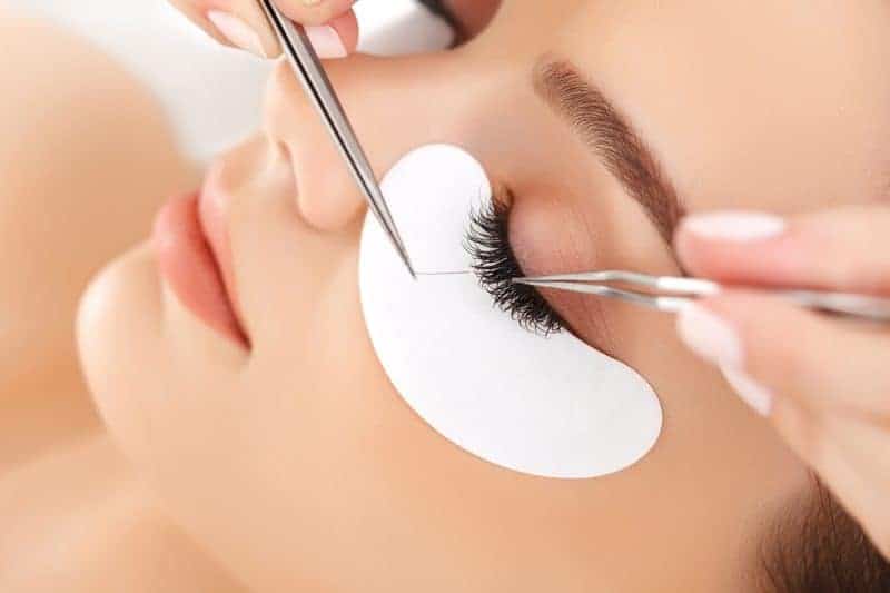 The Process and Aftercare for Eyelash Extensions